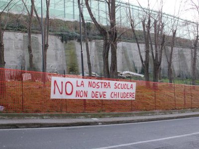 la protesta contro la chiusura della scuola elementare della Rusca